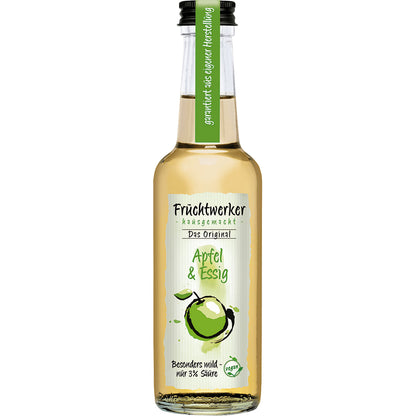 Fruchtwerker Apfel & Essig Flasche frontal freigestellt auf weißem Hintergrund, Etikett und Verschluss im Fokus.