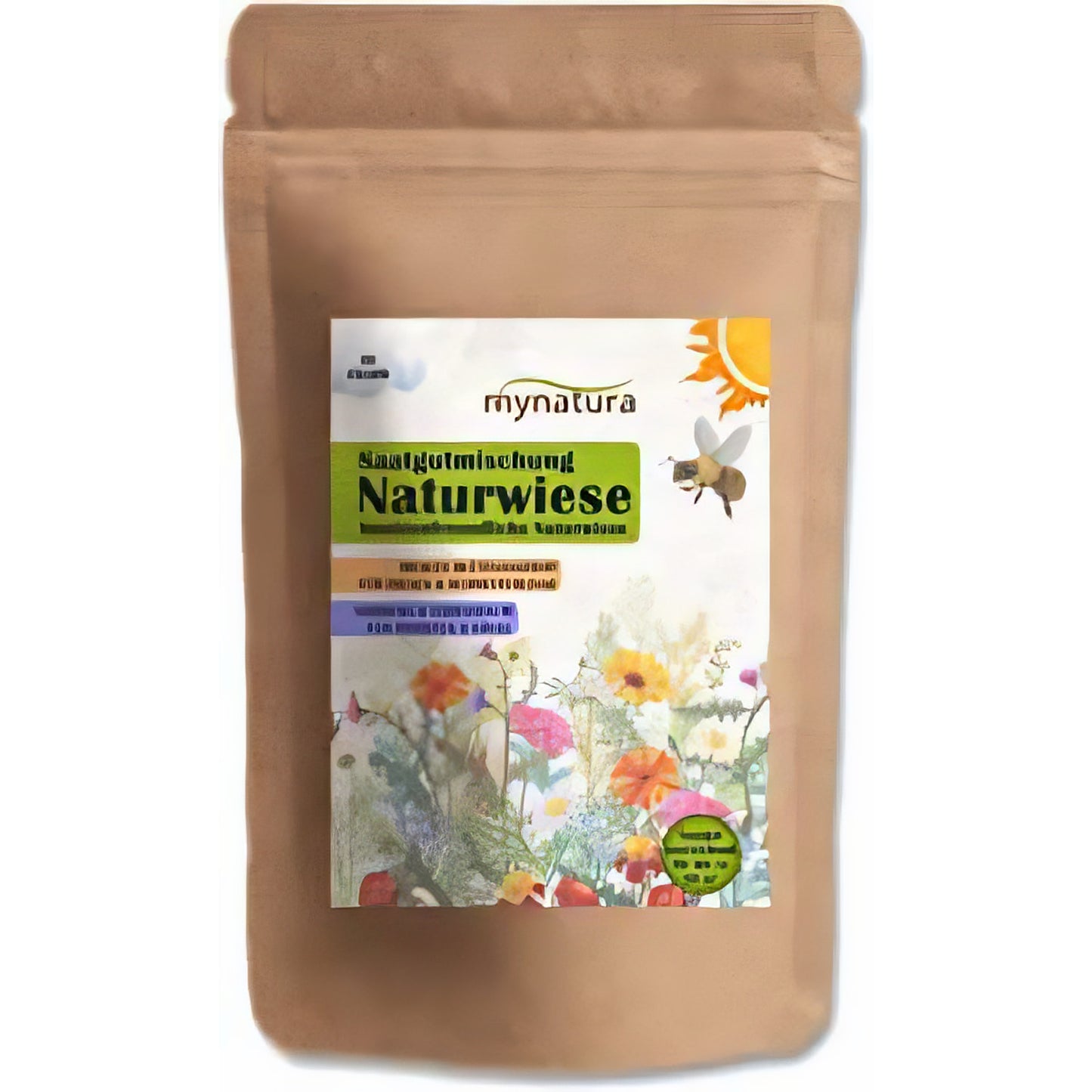 Frontalansicht des verschlossenen Standbeutels Mynatura Saatgutmischung Naturwiese mit Etikett und Blumenillustration.