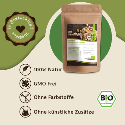 Beutel blanchierte mandelkerne von mynatura auf grünem Hintergrund mit Icons zu natürlichen zutaten und ohne künstliche zusätze.