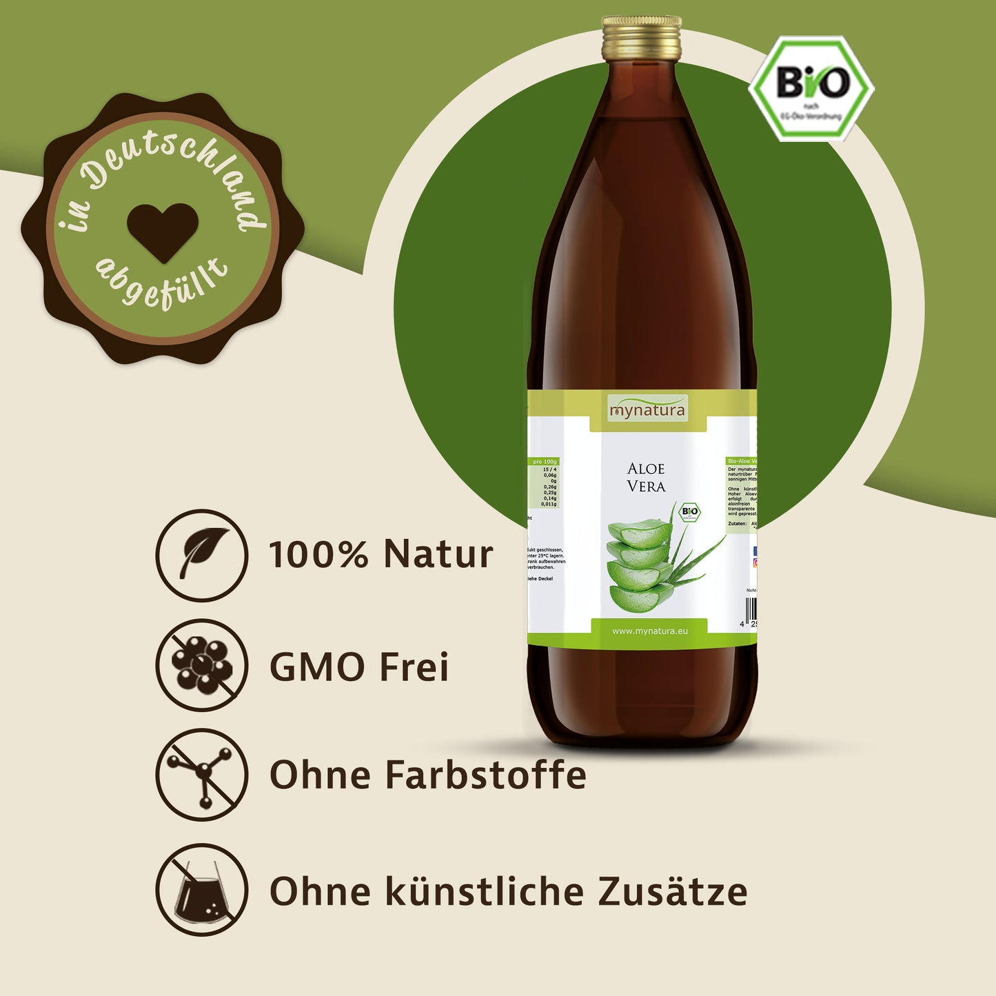 Braune Glasflasche mit grün-weißem Etikett von Mynatura, Aufschrift Aloe Vera, daneben Bio-Siegel und Icons zu natürlichen Eigenschaften des Aloe Vera Safts.