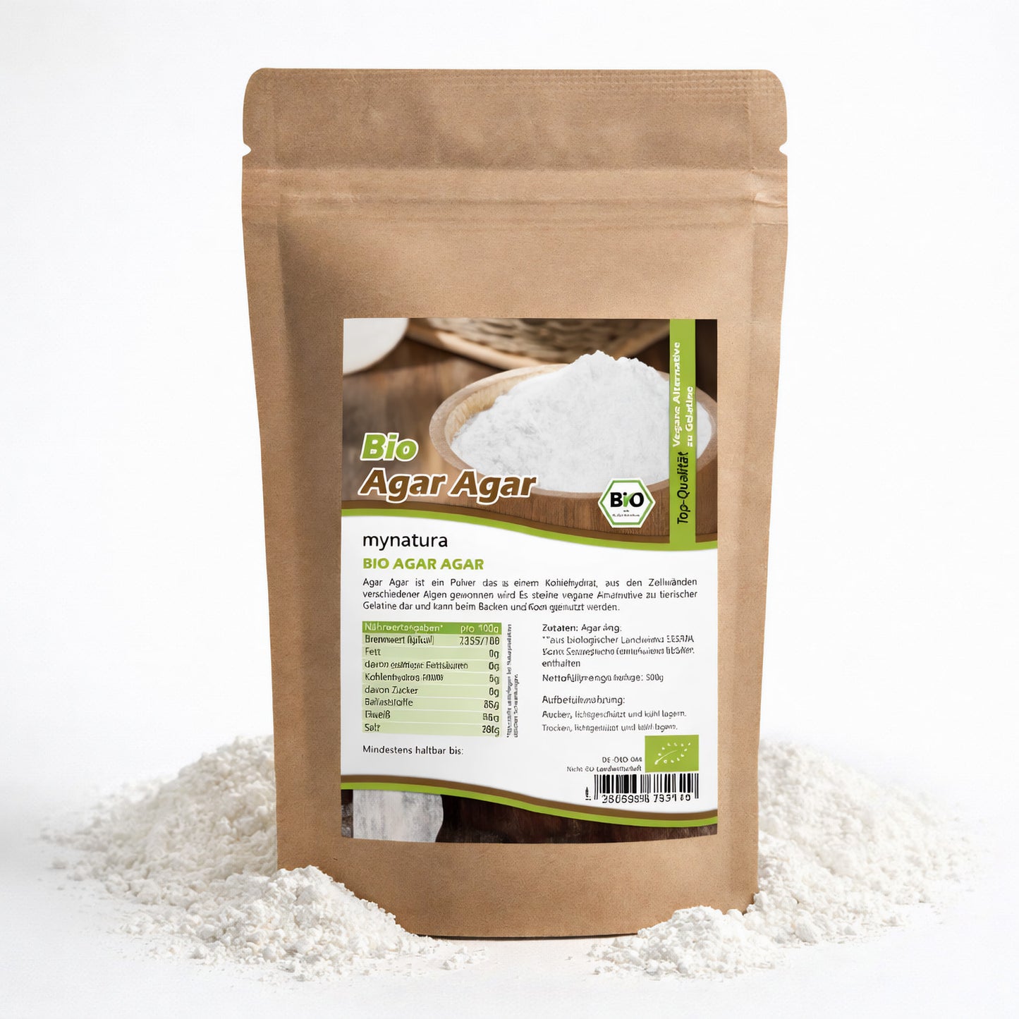 Beutel mit Bio Agar Agar Pulver von Mynatura, 500g, auf weißem Hintergrund, Pulver ist teilweise vor dem Beutel verstreut sichtbar.