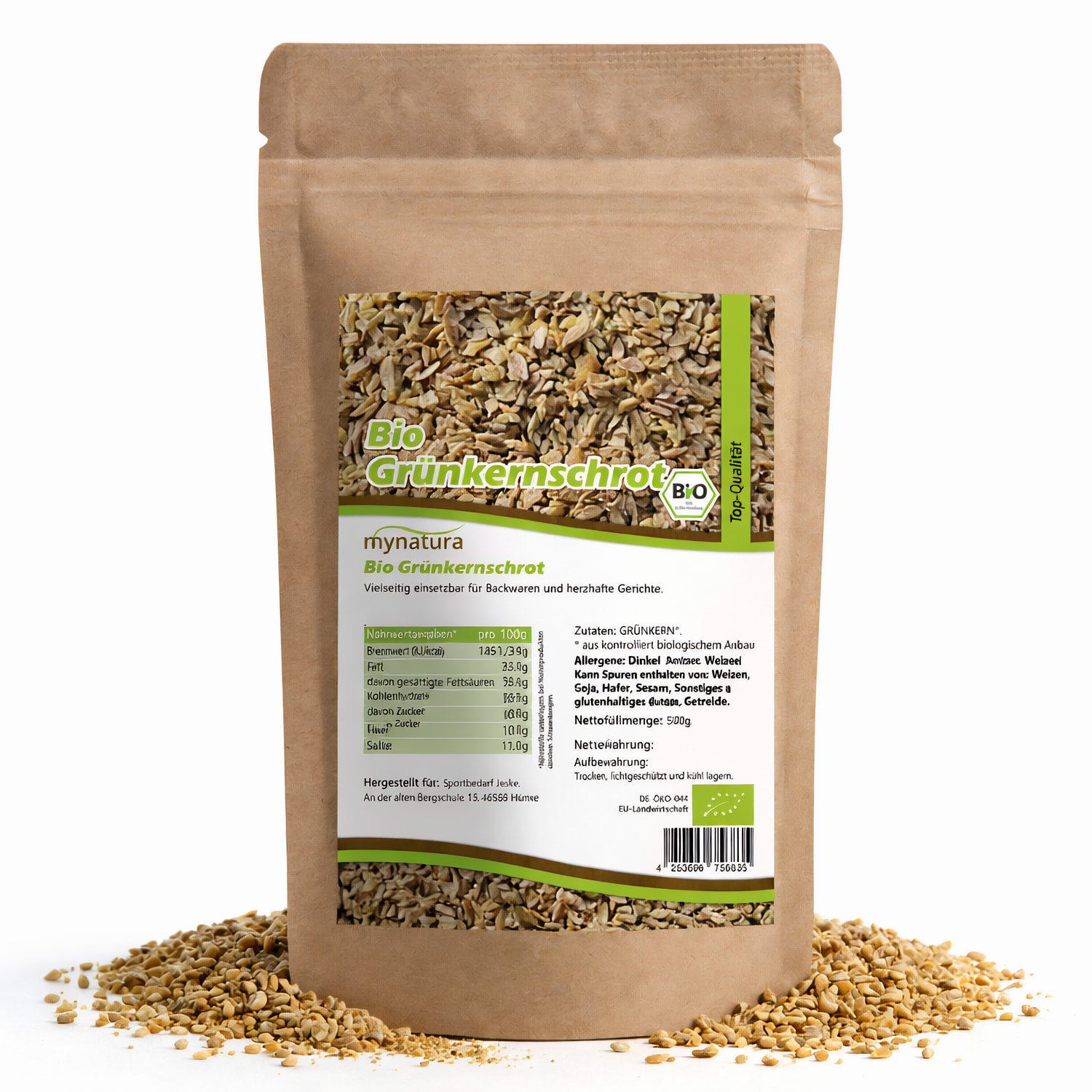 Beutel mit Mynatura Bio Grünkernschrot grob, vorne stehend, mit sichtbarem Etikett und verstreutem Grünkernschrot als natürliches Dinkelprodukt fürs Backen und Kochen.