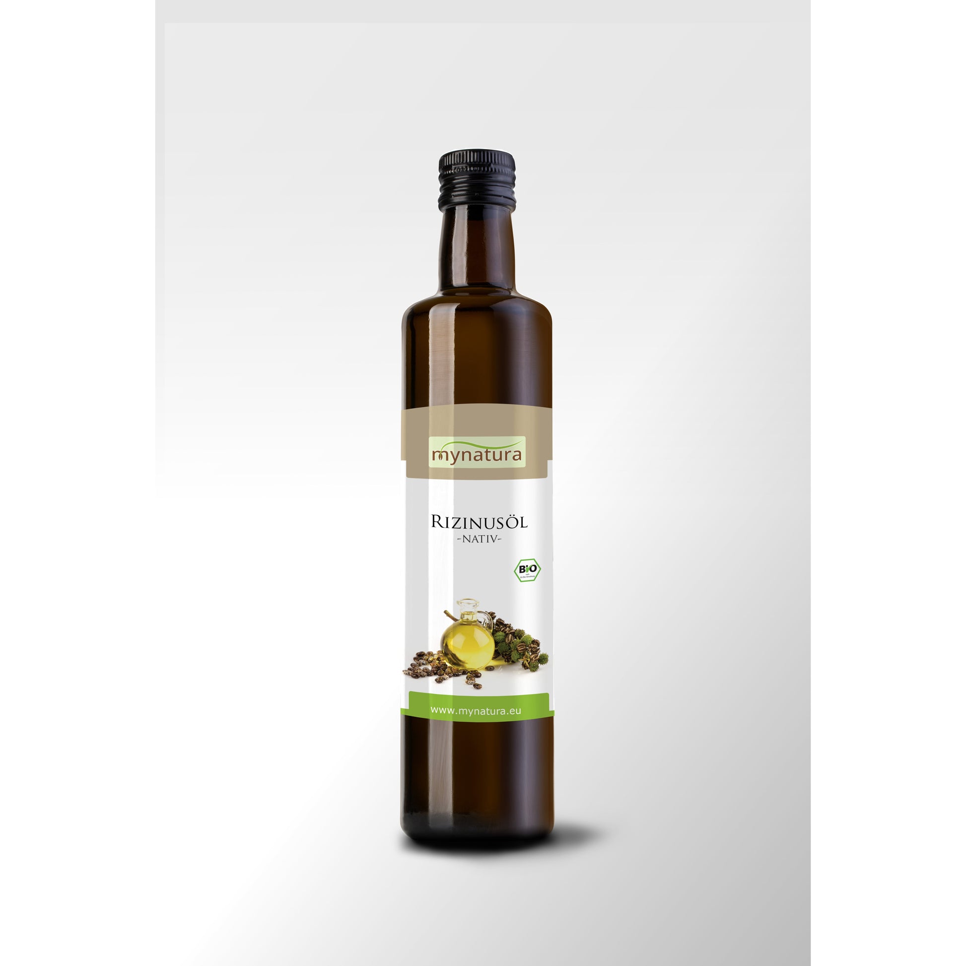 Rizinusöl in brauner Glasflasche mit Etikett, freigestellt vor hellem Hintergrund, geeignet für Naturkosmetik und Hautpflege.