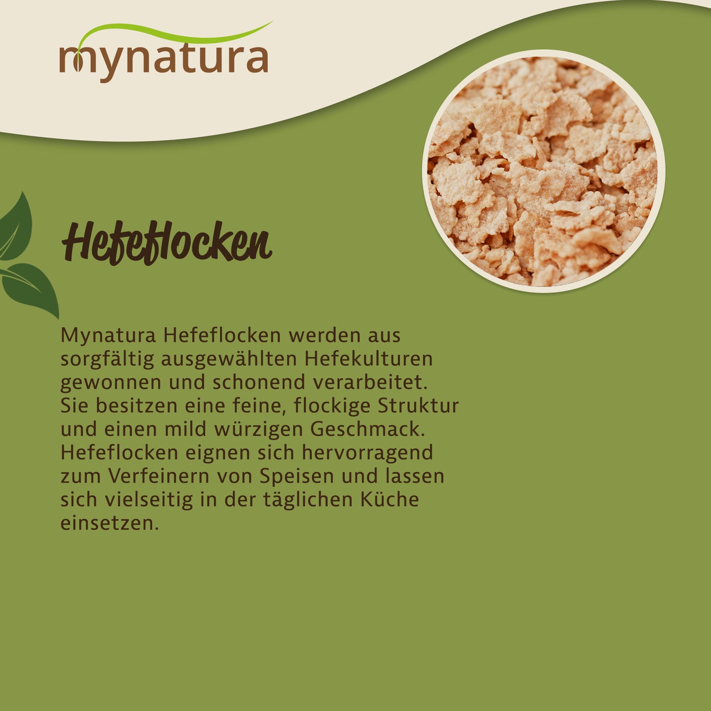 Nahaufnahme von hefeflocken in flockiger Struktur, mit Infotext zu hefeflocken und deren Verwendung beim kochen und backen.