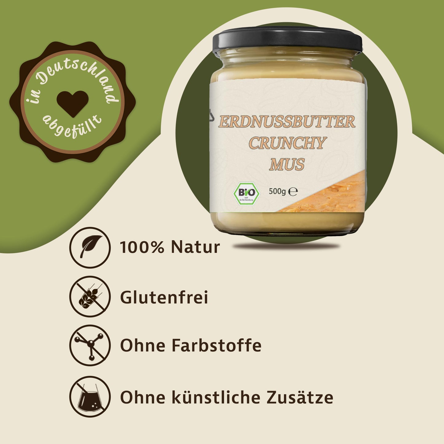 Erdnussbuttermus crunchy im Glas, präsentiert auf grünem Hintergrund mit Hinweisen auf natürliche Zutaten und glutenfreien Aufstrich.